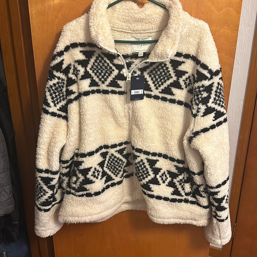 Lucky brand geo print fleece